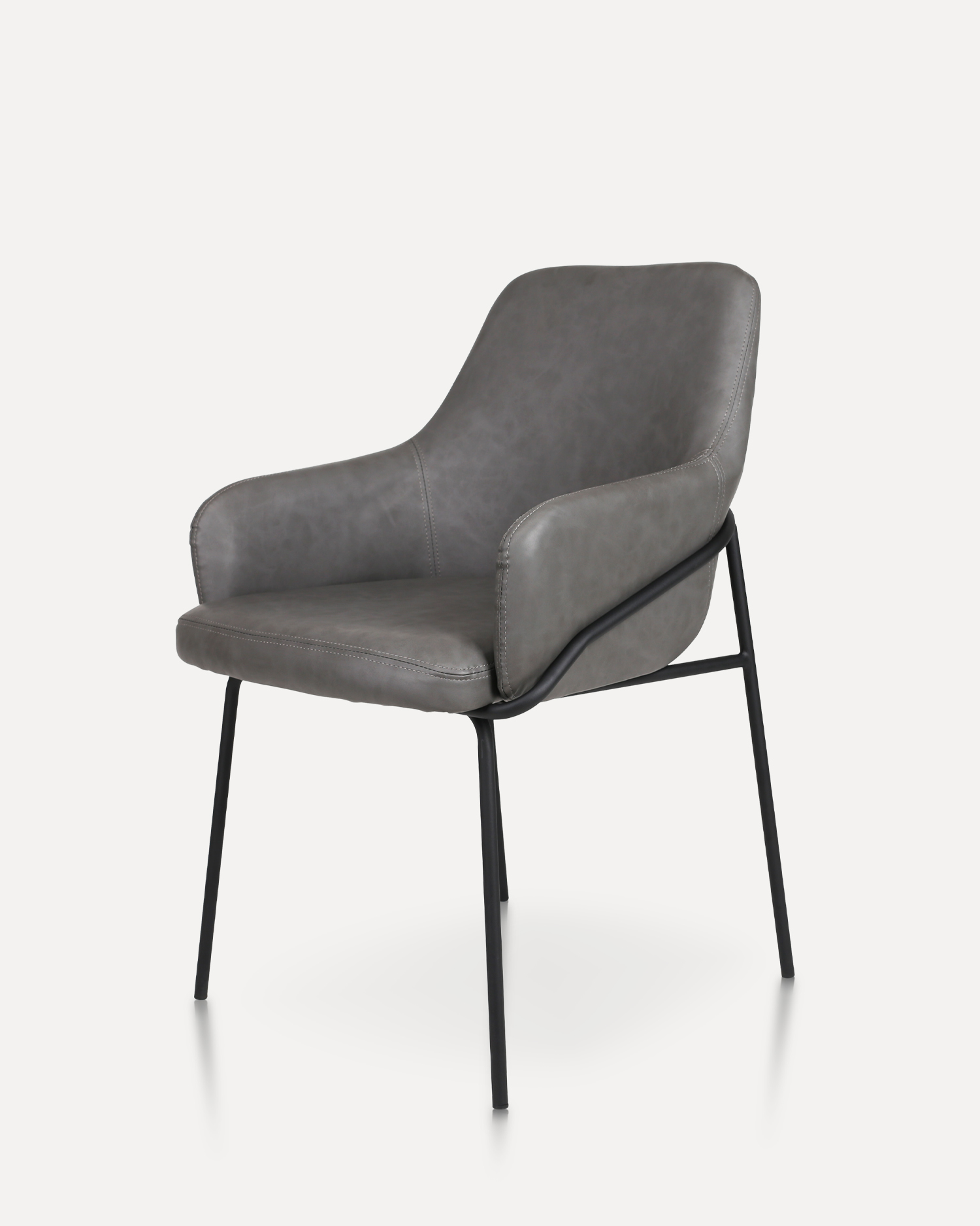 বাহু দিয়ে চামড়া ডাইনিং চেয়ার