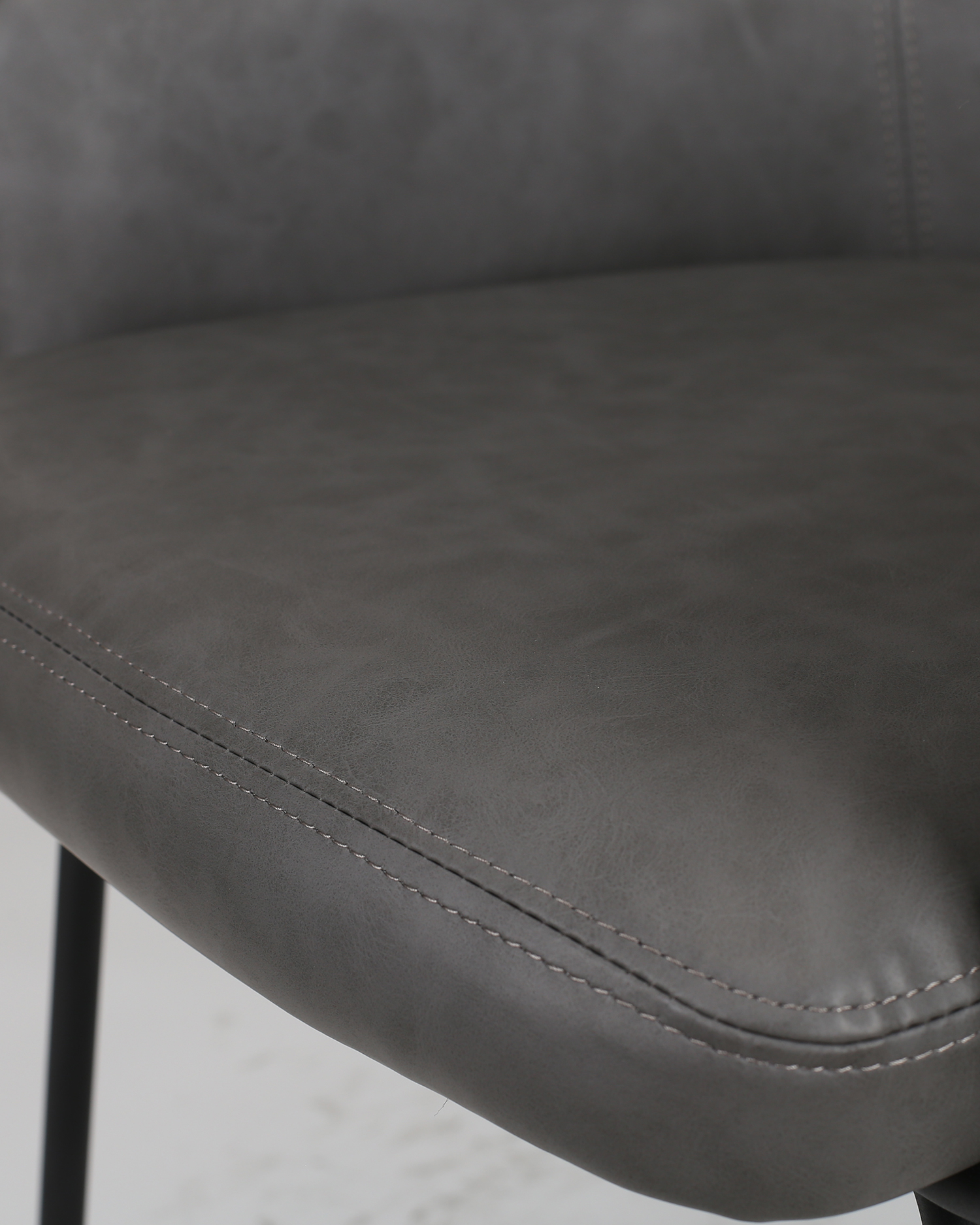 বাহু দিয়ে চামড়া ডাইনিং চেয়ার বাহু দিয়ে চামড়া ডাইনিং চেয়ার