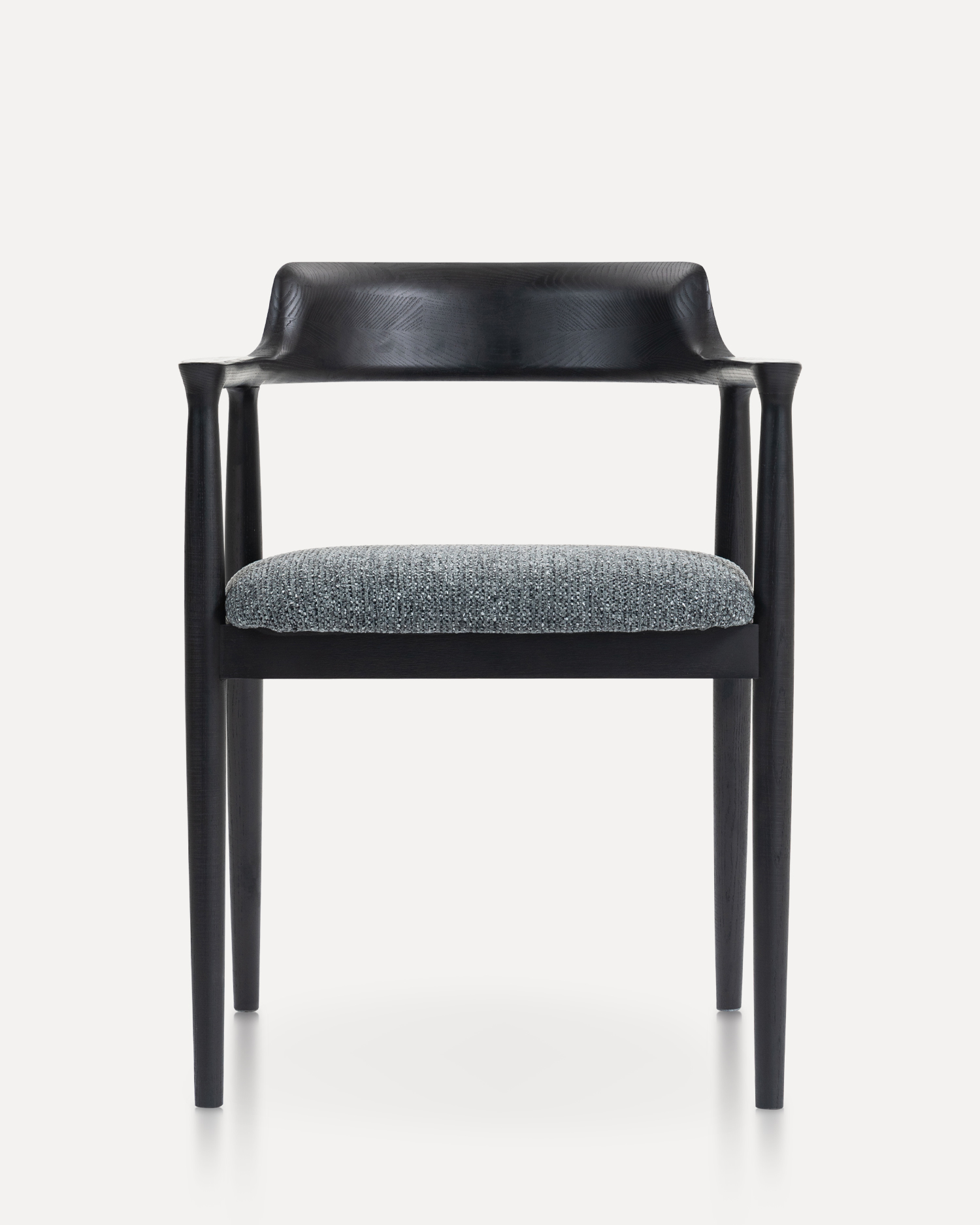 মিনিমালিস্ট আর্মরেস্ট কাঠের চেয়ার মিনিমালিস্ট আর্মরেস্ট কাঠের চেয়ার