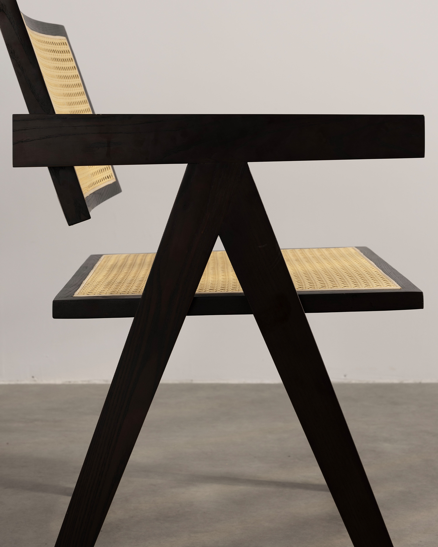 মিনিমালিস্ট বেত কাঠের ডাইনিং চেয়ার মিনিমালিস্ট বেত কাঠের ডাইনিং চেয়ার