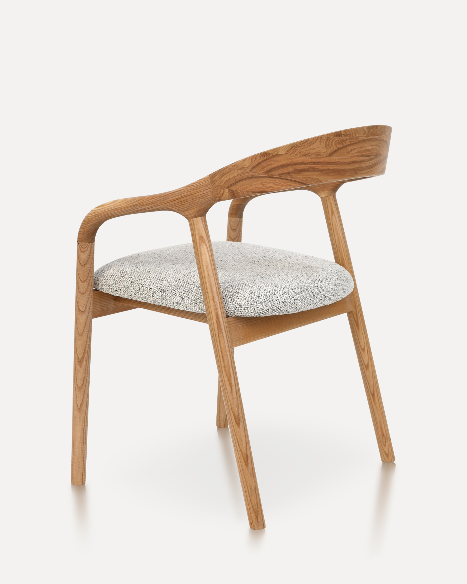 বাঁকা-পিছনের ছাই কাঠের চেয়ার বাঁকা-পিছনের ছাই কাঠের চেয়ার