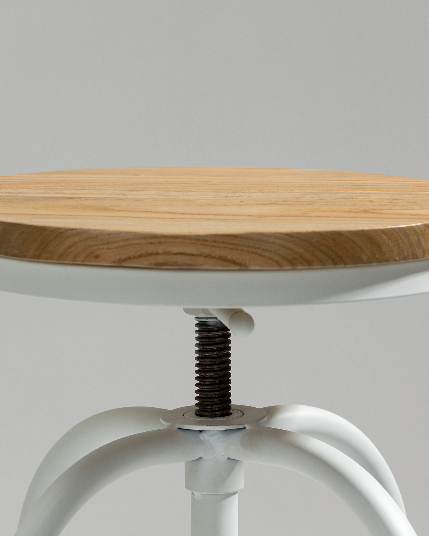 সামঞ্জস্যযোগ্য আয়রন মল সামঞ্জস্যযোগ্য আয়রন মল