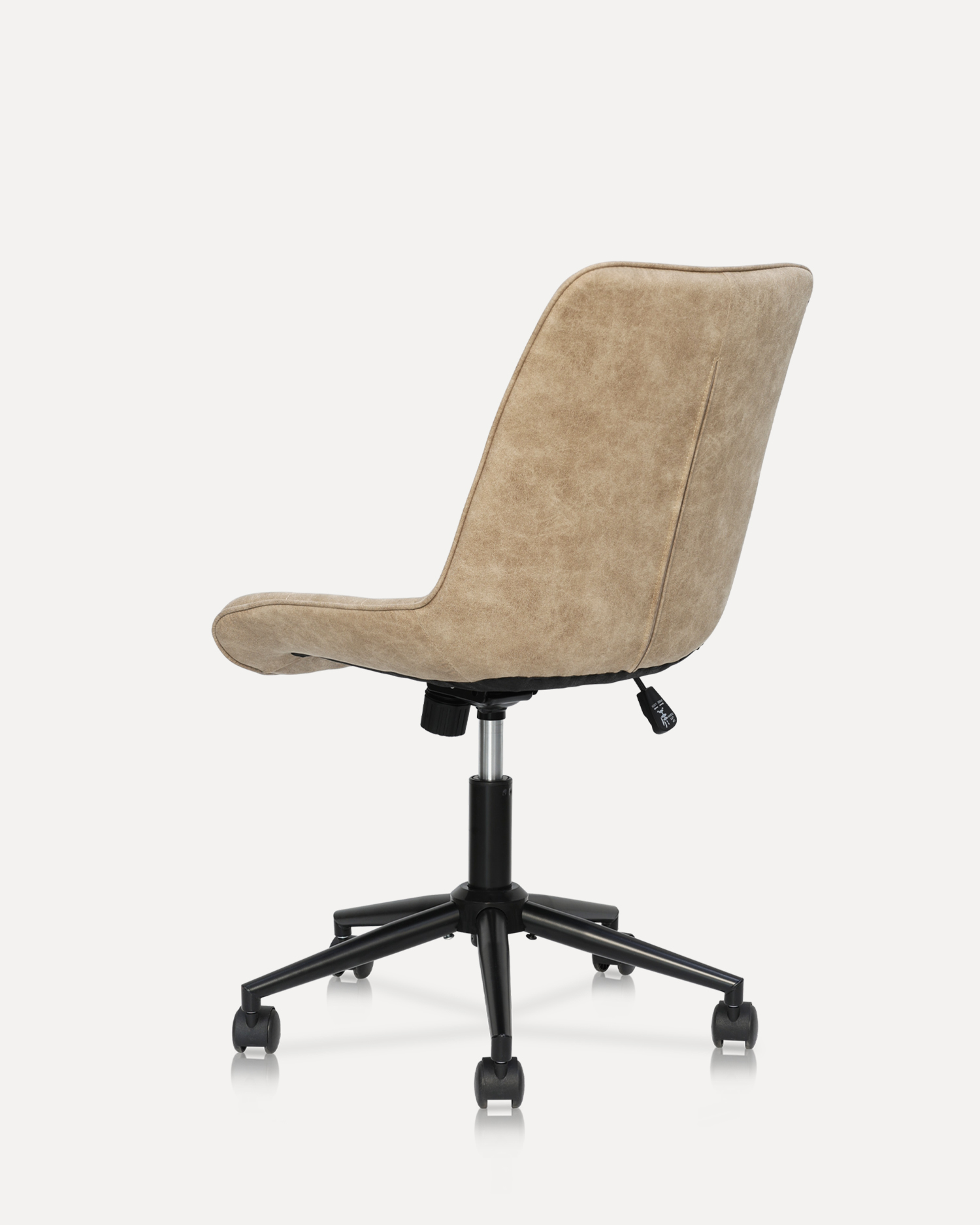 স্বাচ্ছন্দ্যযুক্ত সুইভেল চেয়ার স্বাচ্ছন্দ্যযুক্ত সুইভেল চেয়ার