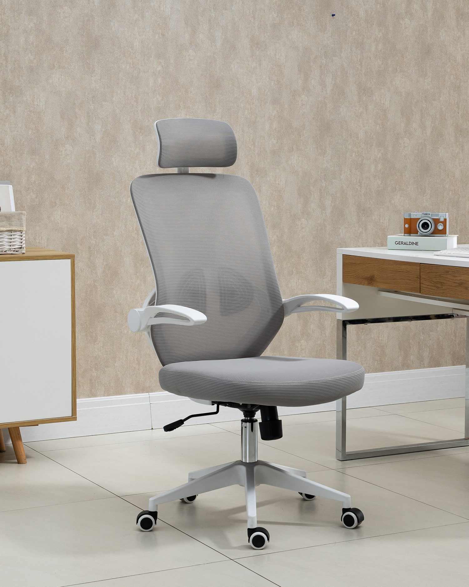 আর্গোনমিক স্টাইলিশ অফিস চেয়ার আর্গোনমিক স্টাইলিশ অফিস চেয়ার