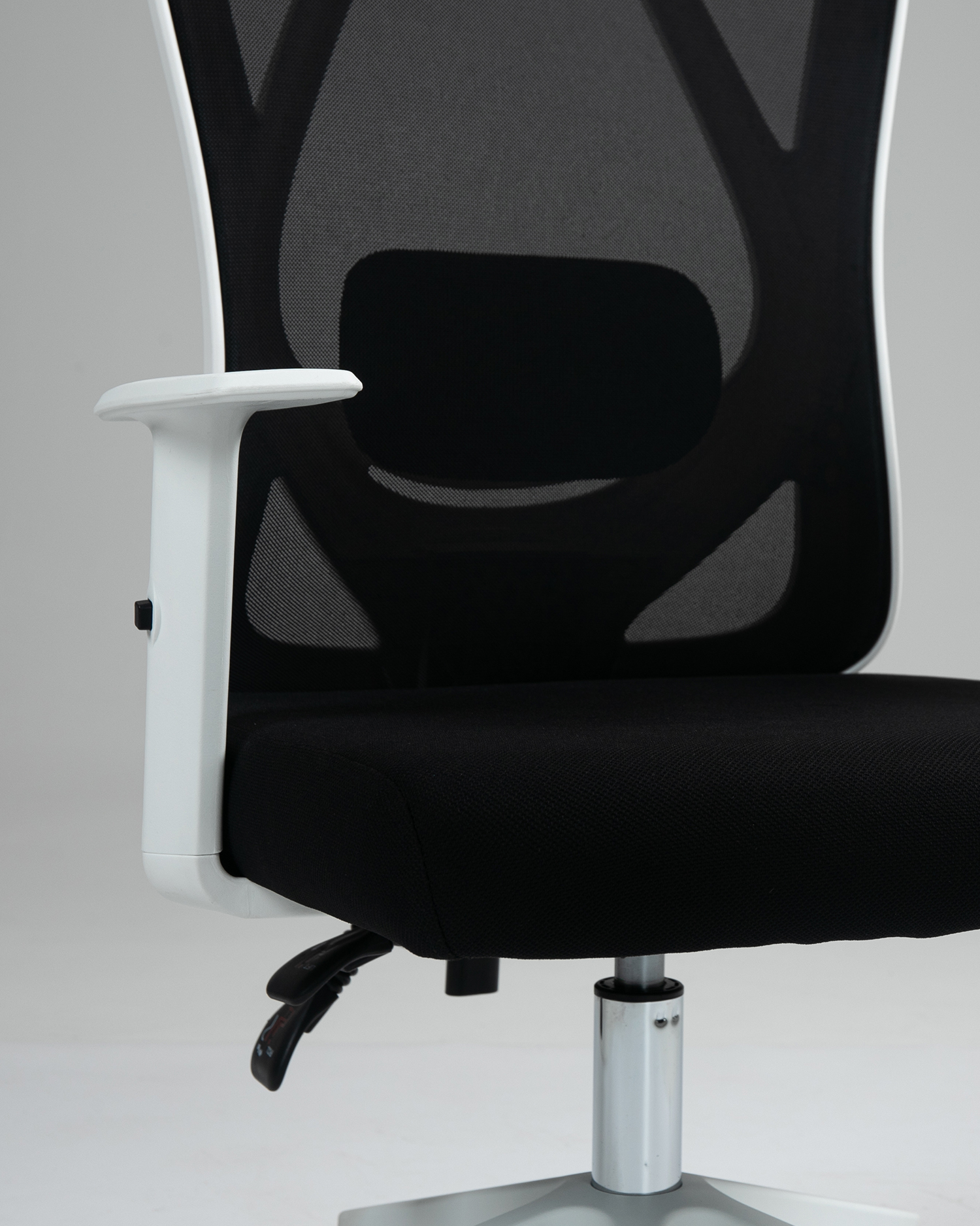 এরগোনমিক রিলাইনিং অফিস চেয়ার এরগোনমিক রিলাইনিং অফিস চেয়ার