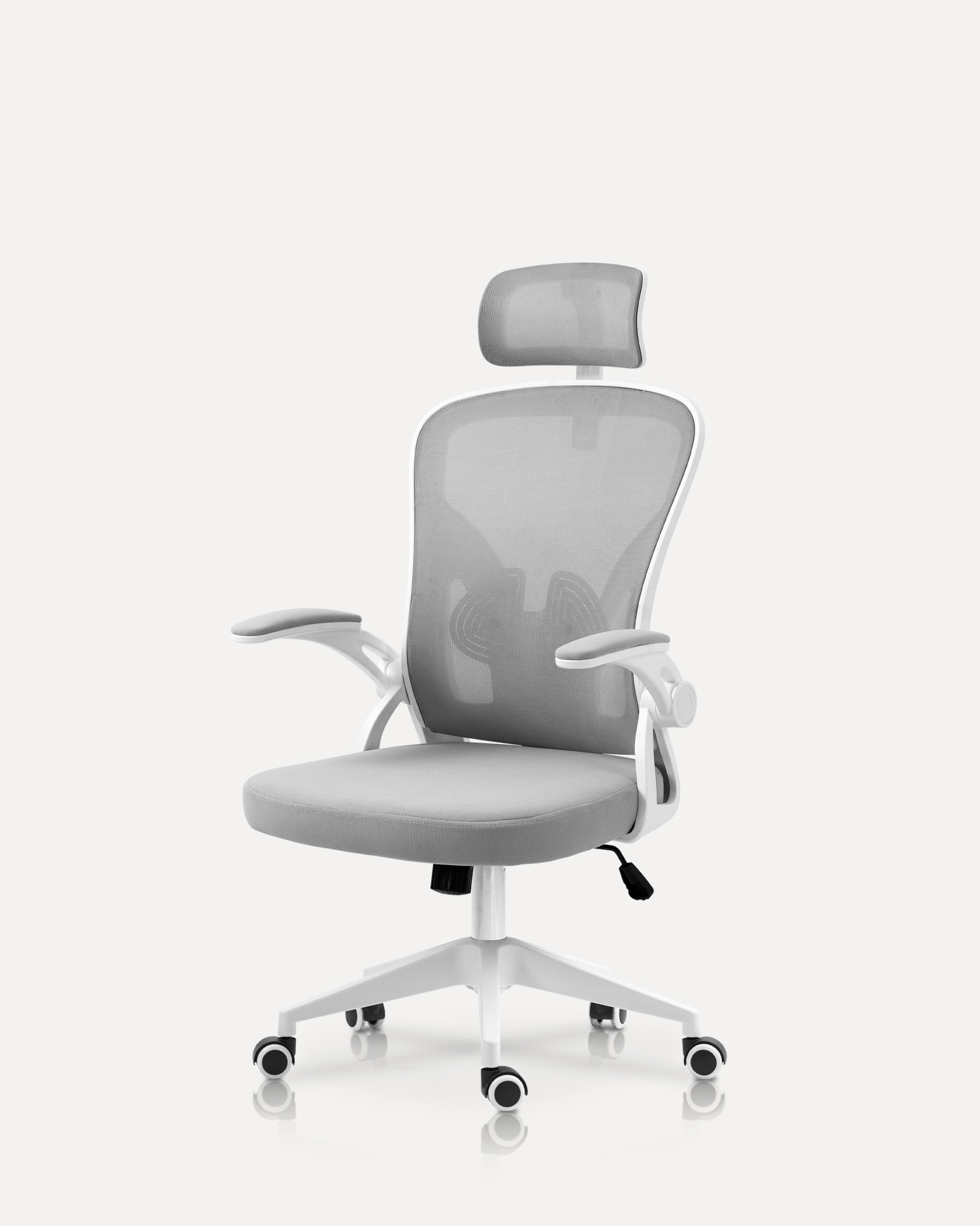 সামঞ্জস্যযোগ্য আর্মরেস্ট সহ অফিস চেয়ার